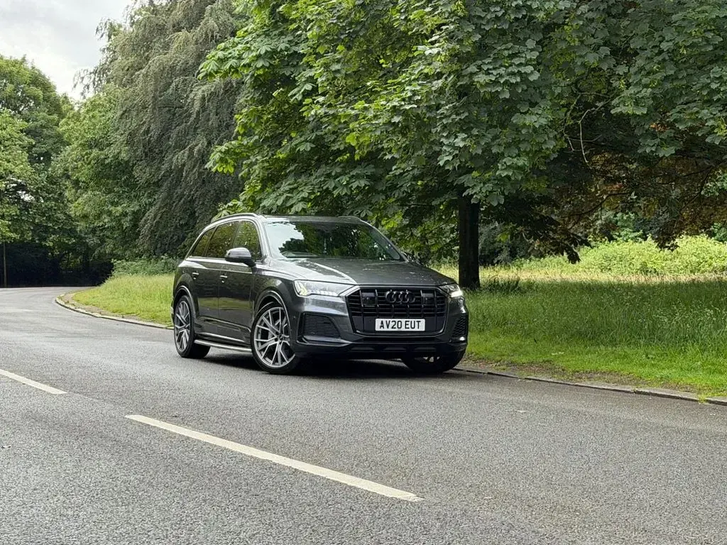 Used Audi Q7 Comfort 286 HP (210 kW) 2020 Grey SUV