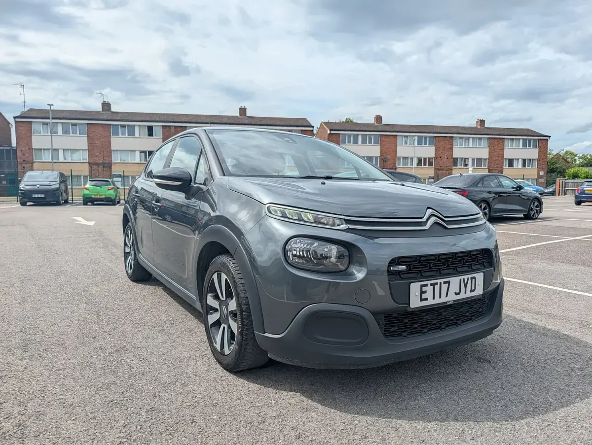 Used Citroën C3 Feel 82 HP (60 kW) 2017 Grey Hatchback