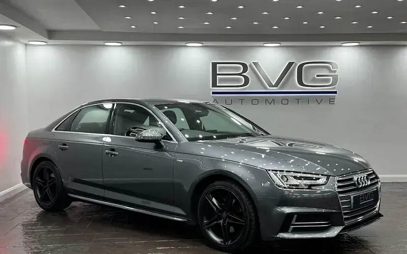 Used Audi A4 S-Line 150 HP (110 kW) 2018 Sedan