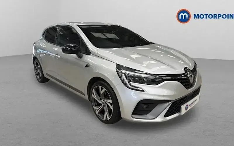 Used Renault Clio V RS Line 140 HP (102 kW) 2022 Hatchback