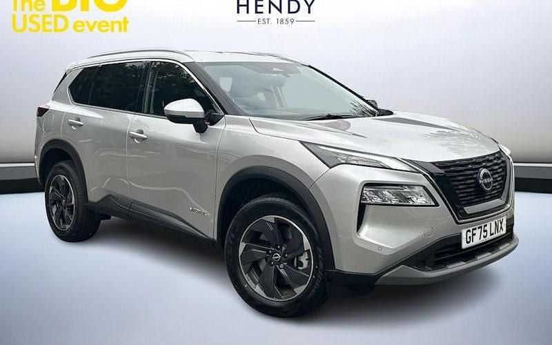 Grey New 2025 Nissan X-Trail N-Connecta SUV | £31,999 (Super price) - Image 1/3
