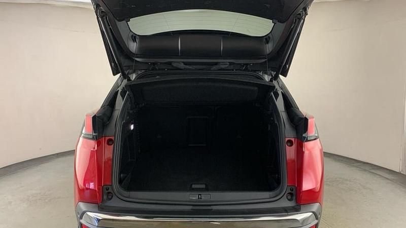 Second-hand Peugeot 3008 Premium 129 CP (94 kW) 2020 Roșu SUV