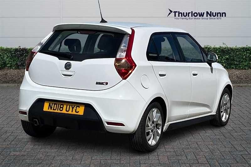 Usado MG MG3 106 HP (77 kW) 2018 Branco Citadino