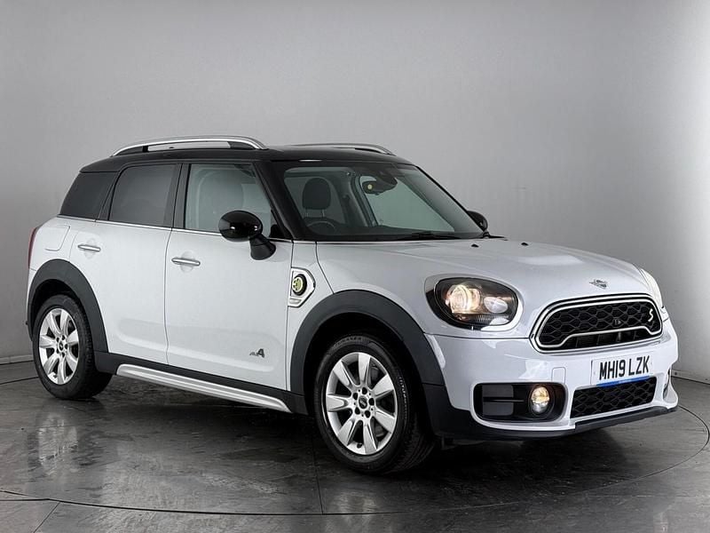 Used Mini Cooper Countryman Classic 2019 White SUV