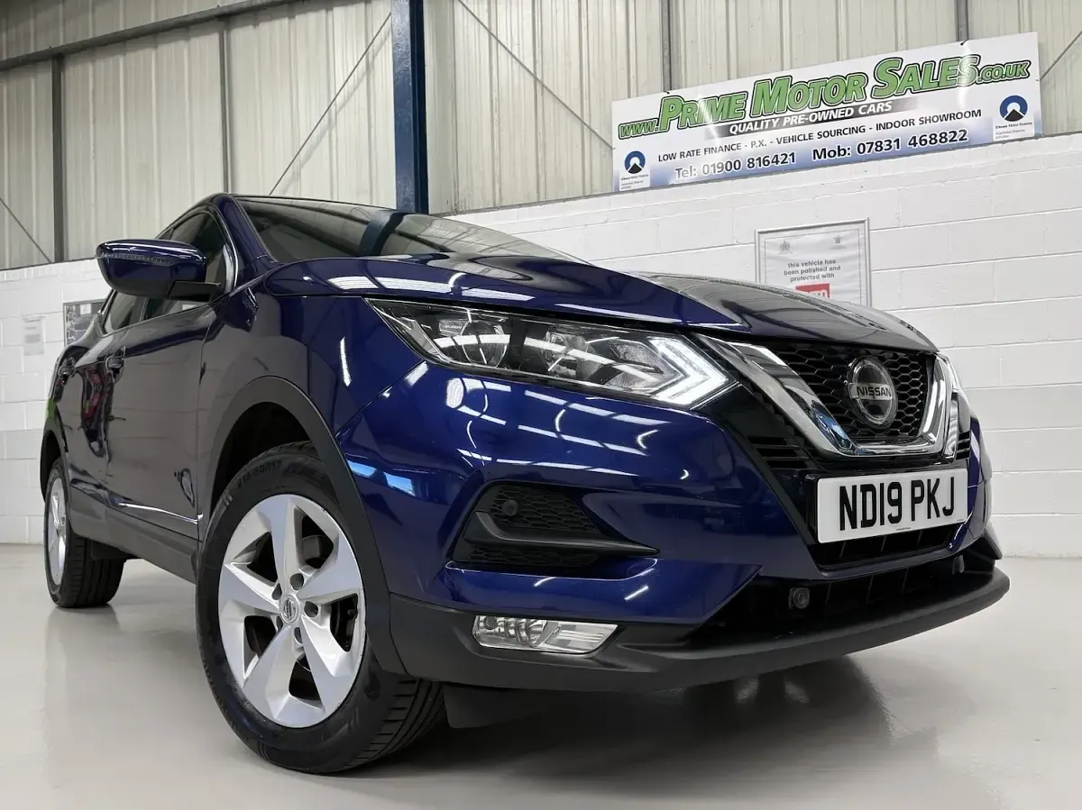 Used Nissan Qashqai Acenta Premium 115 HP (84 kW) 2019 Blue SUV