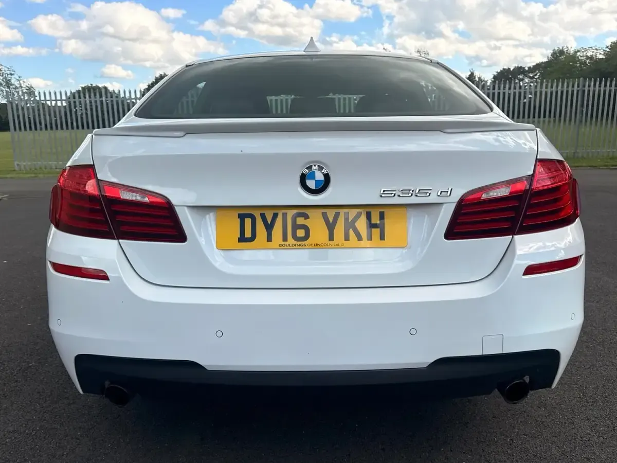 Used BMW 535 M Sport 300 HP (220 kW) 2016 White Sedan
