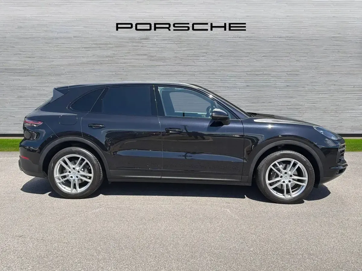 Used Porsche Cayenne 2019 Black SUV