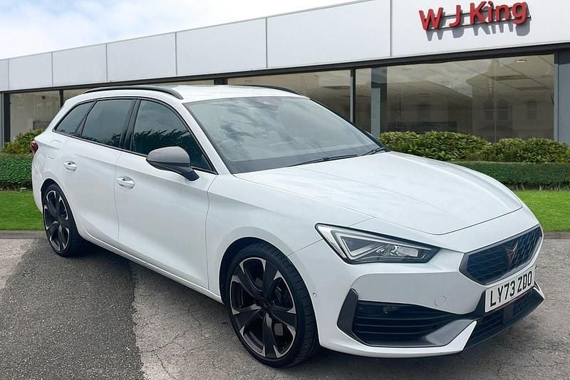 Metallic nevada white Used 2024 Cupra Leon VZ2 Estate | £22,995 (Fair price) - Image 1/3