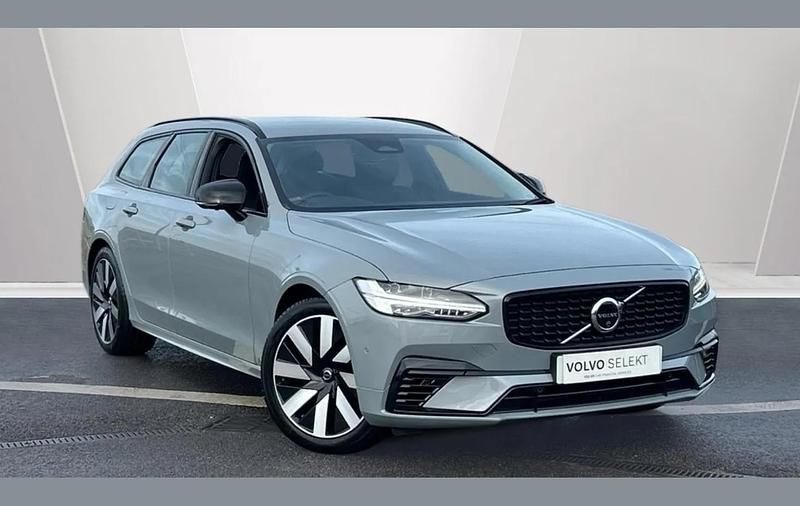 Used Volvo V90 Plus 345 HP (253 kW) 2025 Grey Estate