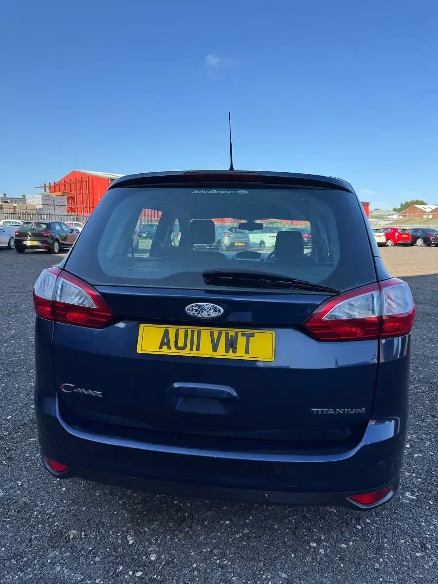 Used Ford Grand C-Max Titanium 2011 Blue MPV