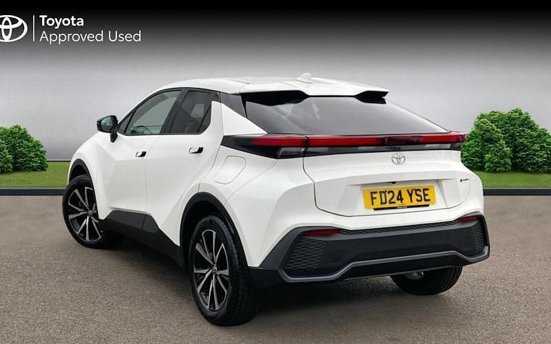 Used Toyota C-HR Design 223 HP (164 kW) 2026 SUV