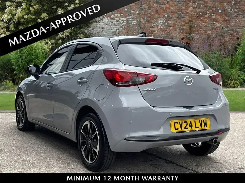 Usado Mazda 2 Homura-Aka 116 HP (85 kW) 2024 Cinzento Citadino