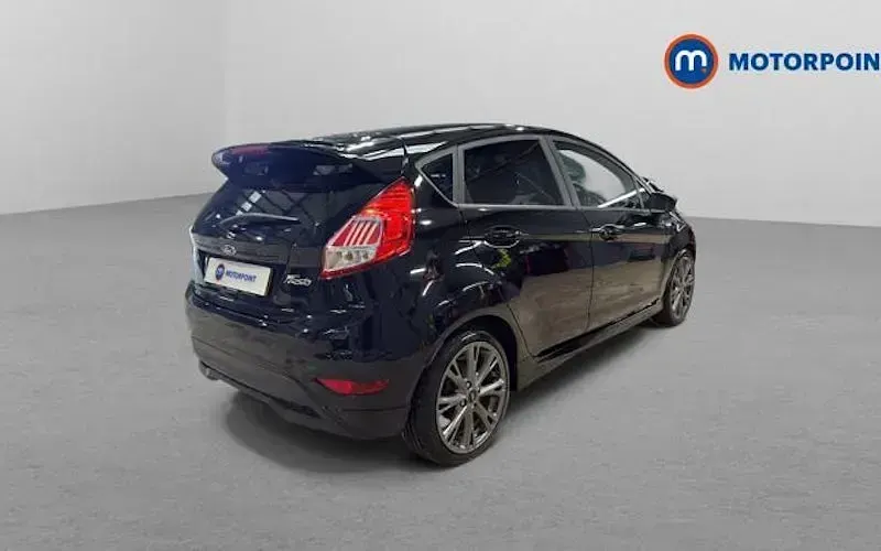 Usado Ford Fiesta ST-Line 95 CV (69 kW) 2017 Negro Utilitario
