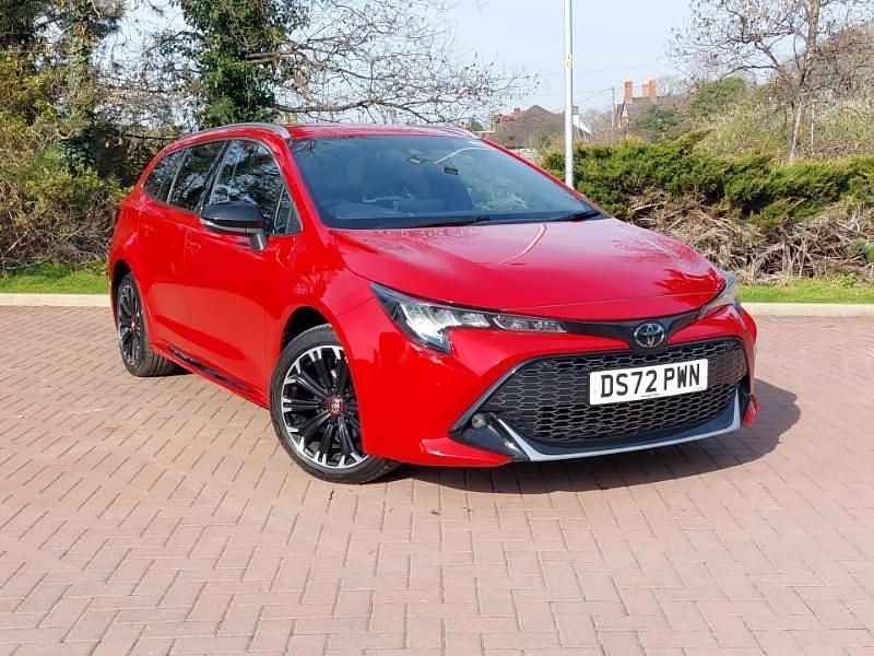 Used Toyota Corolla Sport 122 HP (89 kW) 2023 Red Estate