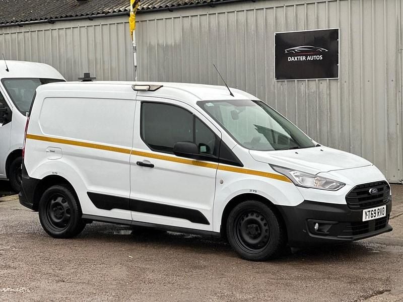 Used Ford Transit Connect S 100 HP (73 kW) 2019 White MPV