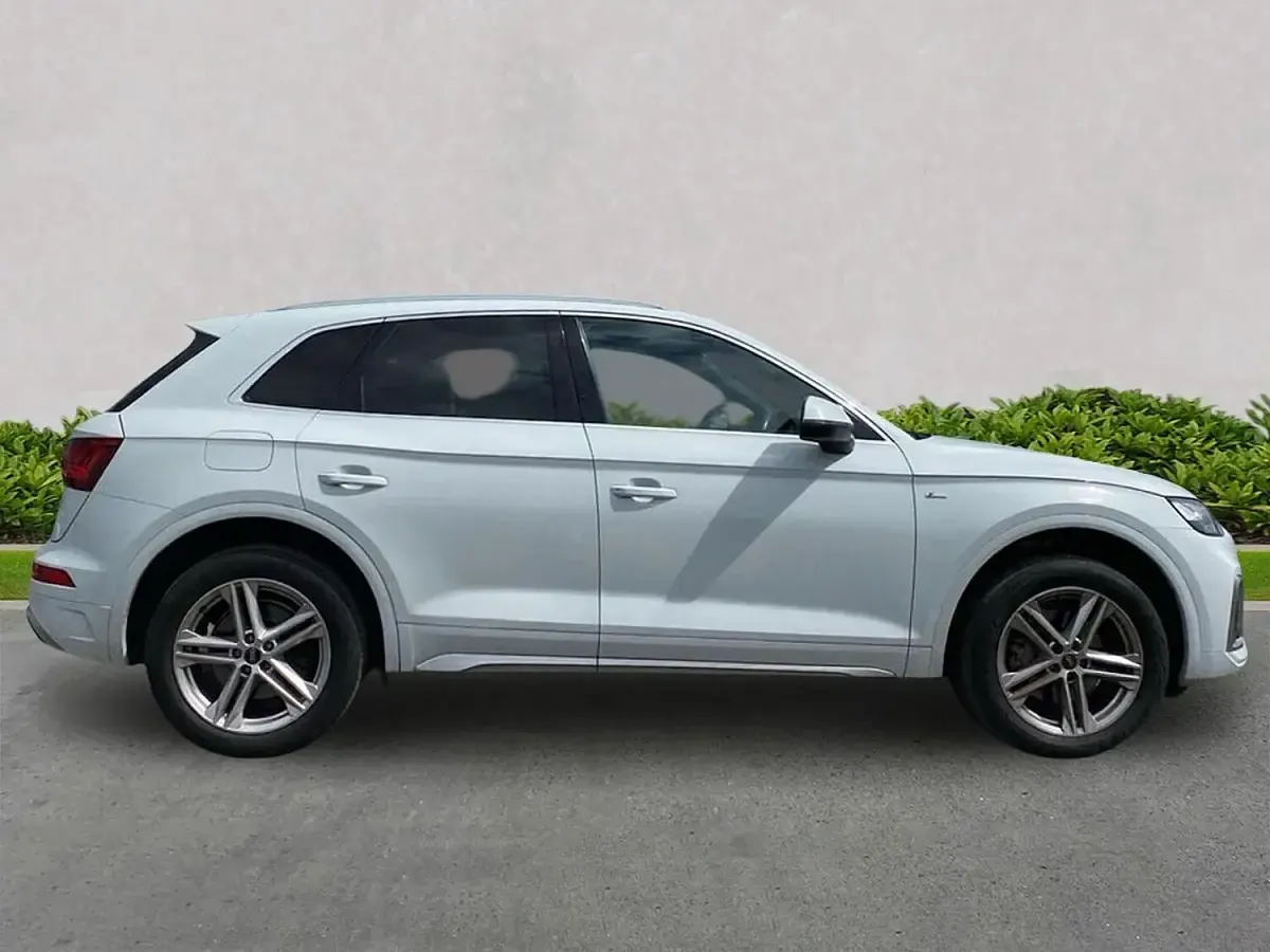Used Audi Q5 S-Line 204 HP (150 kW) 2021 White SUV