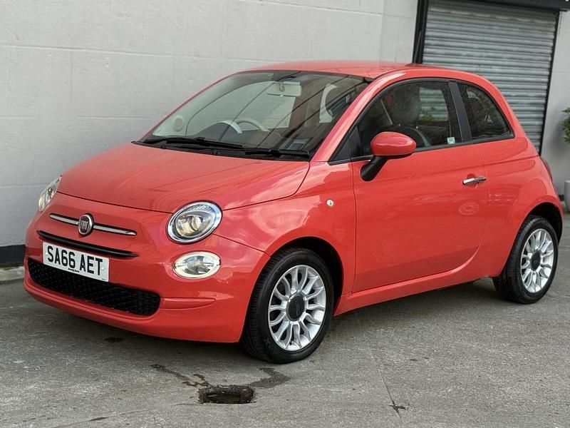 Usado Fiat 500 Pop Star 69 HP (50 kW) 2016 Rosa Citadino