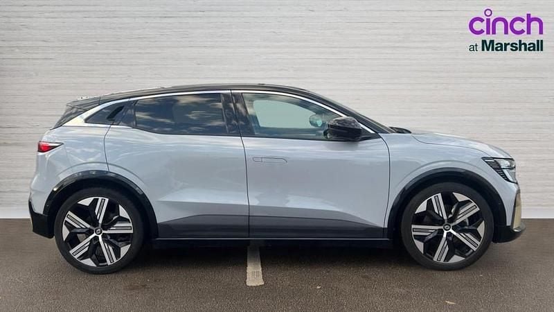 Used Renault Megane E-Tech 159 kW (217 HP) 2023 Grey