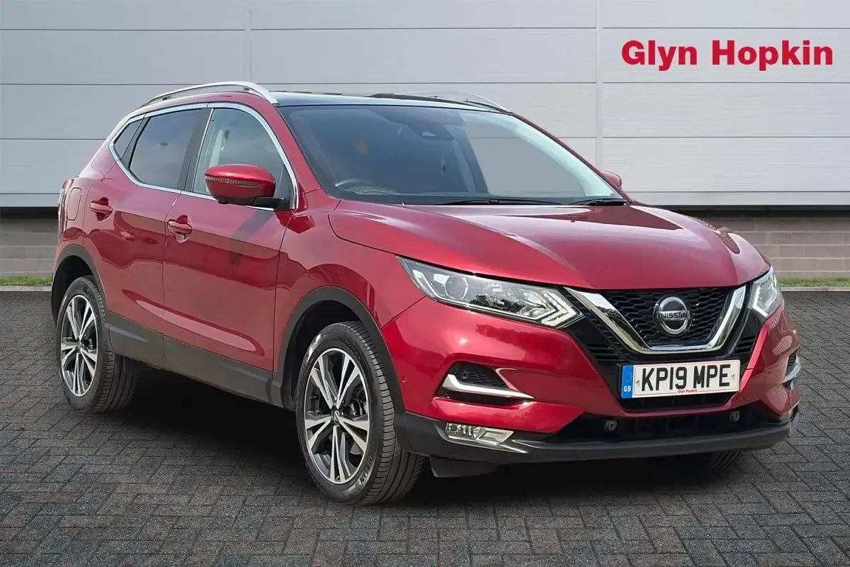Used Nissan Qashqai N-Connecta 140 HP (102 kW) 2019 SUV