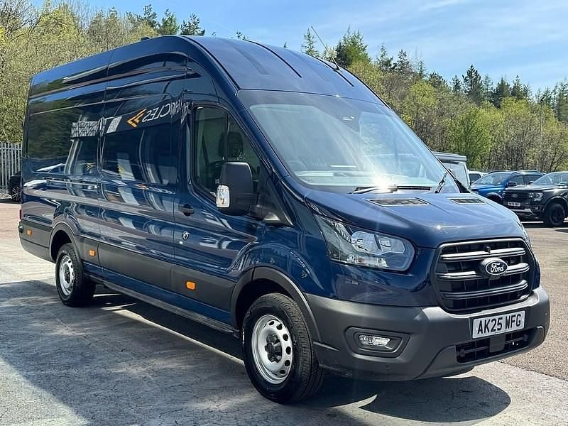 Usado Ford Transit 130 HP (95 kW) 2025 Azul Van