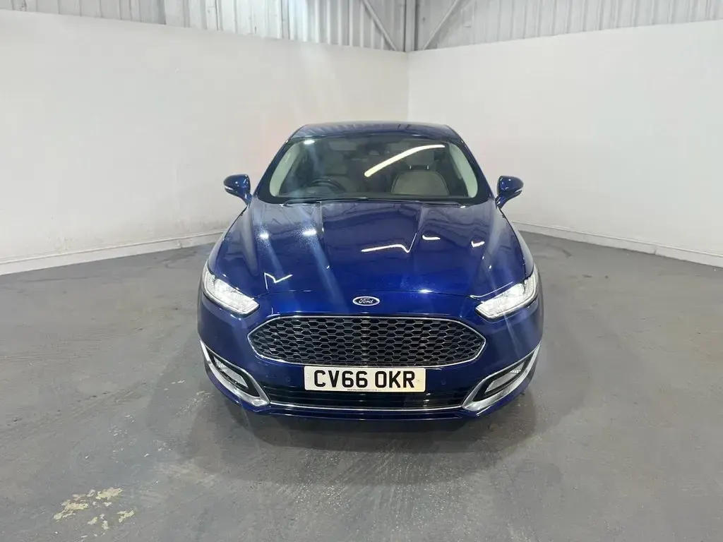Used Ford Mondeo Vignale 210 HP (154 kW) 2016 Blue Sedan