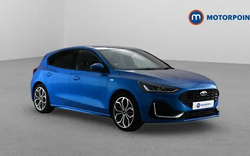 Käytetty Ford Focus ST-Line 125 HP (91 kW) 2022 Viistoperä