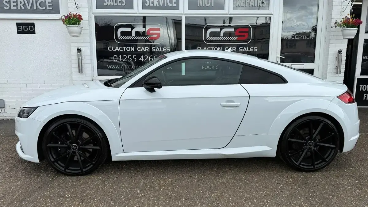 Used Audi TTS Black Edition 310 HP (228 kW) 2017 White Coupe