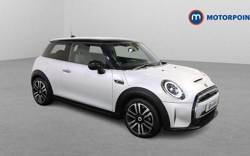 Used 2023 Mini Cooper Level 2 Hatchback | £13,999 (Good price) - Image 1/4