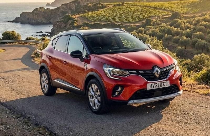 Usado Renault Captur Iconic 130 HP (95 kW) 2021 Vermelho SUV