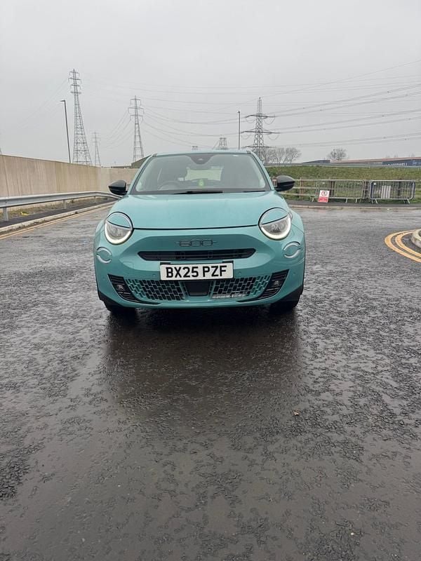 Used Fiat 600 2025 Blue SUV