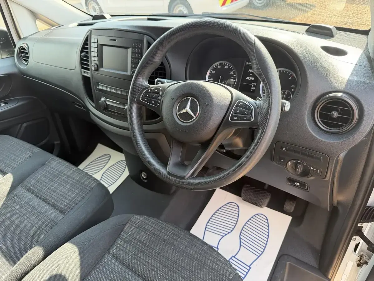 Used Mercedes Vito 2017 Orange Van