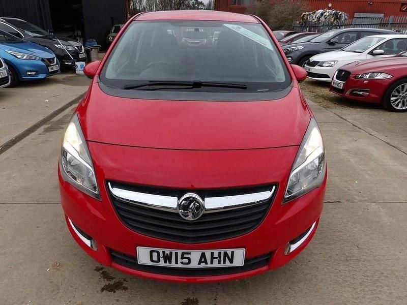 Used Vauxhall Meriva 100 HP (73 kW) 2015 Red MPV