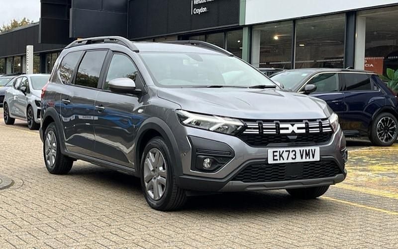 Used 2025 Dacia Jogger Expression Estate | £19,571 (Fair price) - Image 1/4