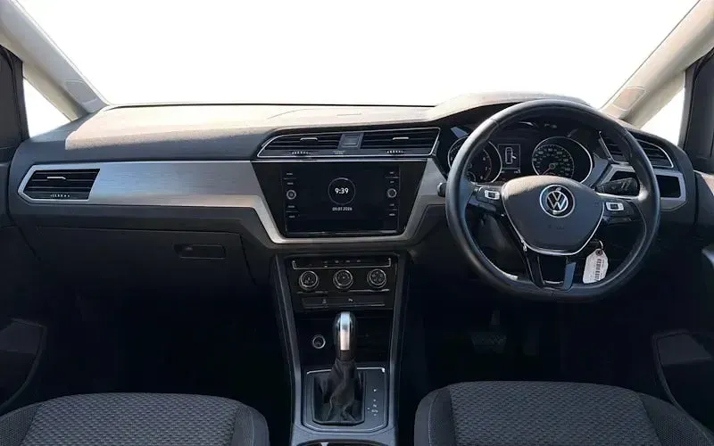 Used VW Touran SE 150 HP (110 kW) 2023 MPV
