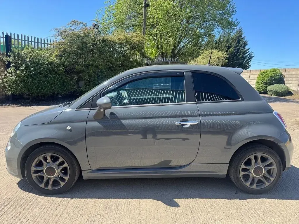 Gebraucht Fiat 500 S 69 PS (50 kW) 2014 Grau Kleinwagen