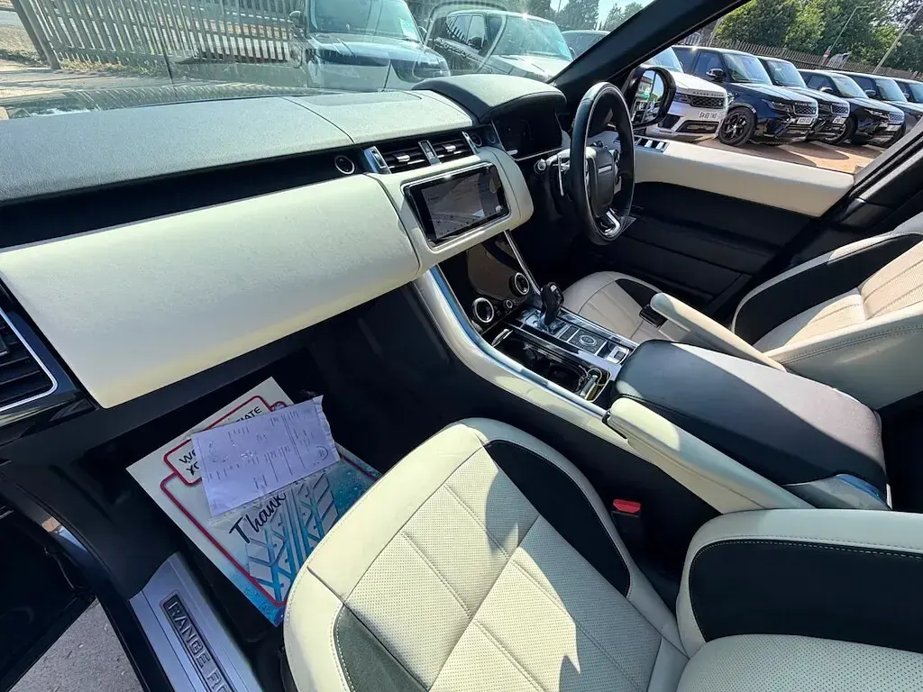 Used Land Rover Range Rover Sport HSE Dynamic 404 HP (297 kW) 2018 Grey SUV