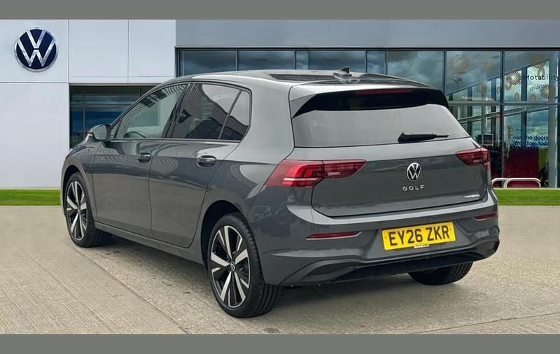 New VW Golf VIII Match 200 HP (147 kW) 2026 Grey Hatchback