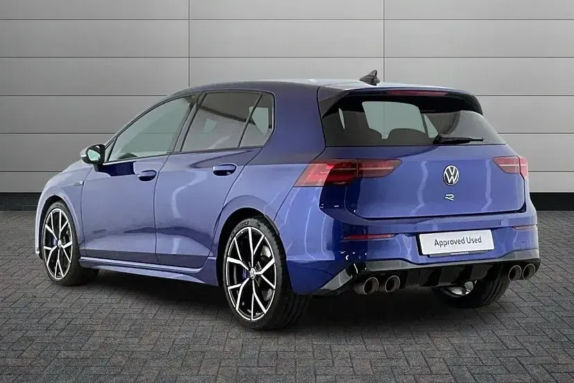 Used VW Golf VIII R 320 HP (235 kW) 2024 Lapiz blue Hatchback