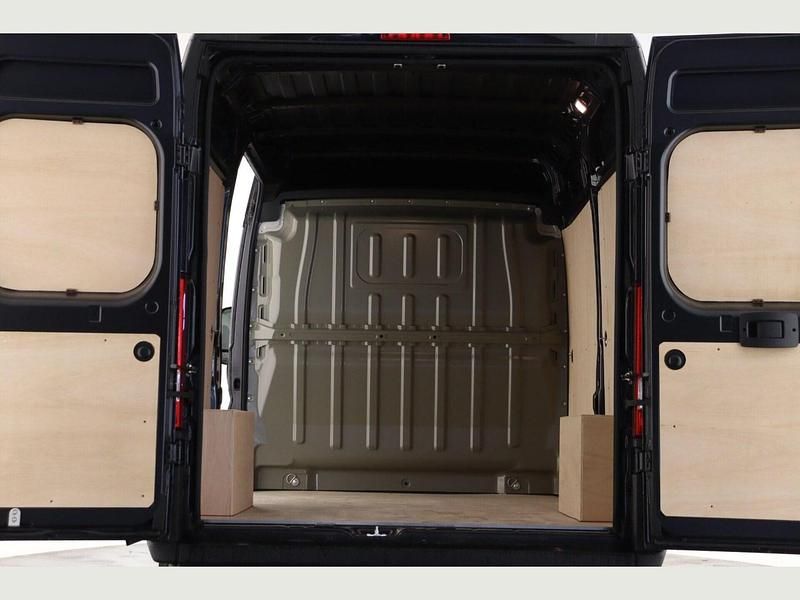 New Citroën Relay 2025 Grey Van