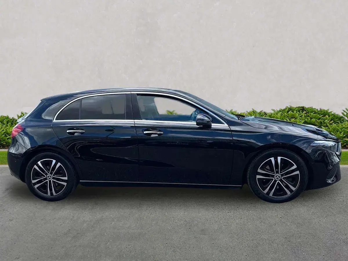Used Mercedes A180 Executive 134 HP (98 kW) 2025 Black Hatchback
