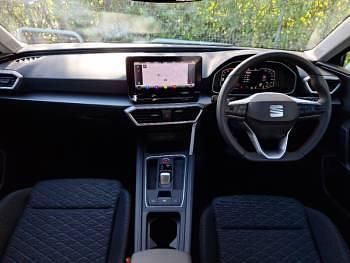 Used Seat Leon FR 204 HP (150 kW) 2024 Black Hatchback