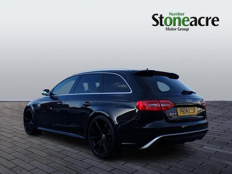 Used Audi RS4 Advanced 450 HP (330 kW) 2014 Black Estate