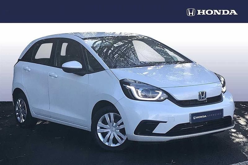 Used Honda Jazz Hybrid 109 HP (80 kW) 2023 Platinum white Hatchback