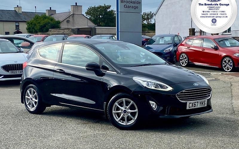 Used 2019 Ford Fiesta Zetec Hatchback | £6,499 (Good price) - Image 1/4