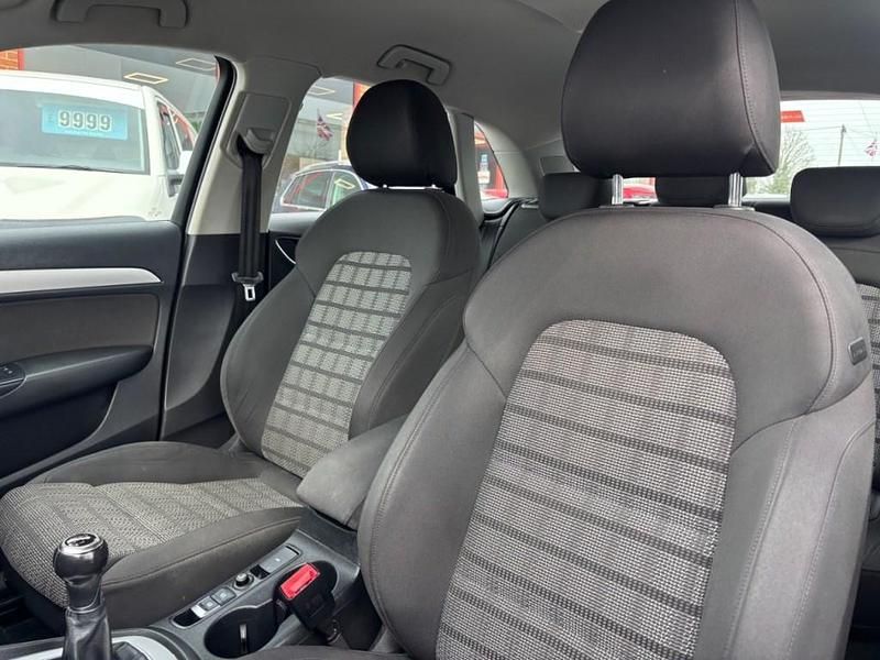 Begagnad Audi Q3 2016 Svart SUV