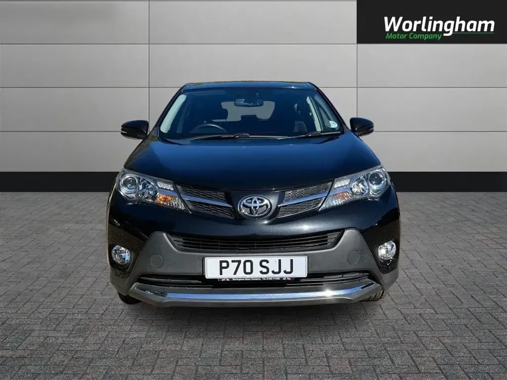 Usado Toyota RAV4 124 HP (91 kW) 2014 Preto SUV