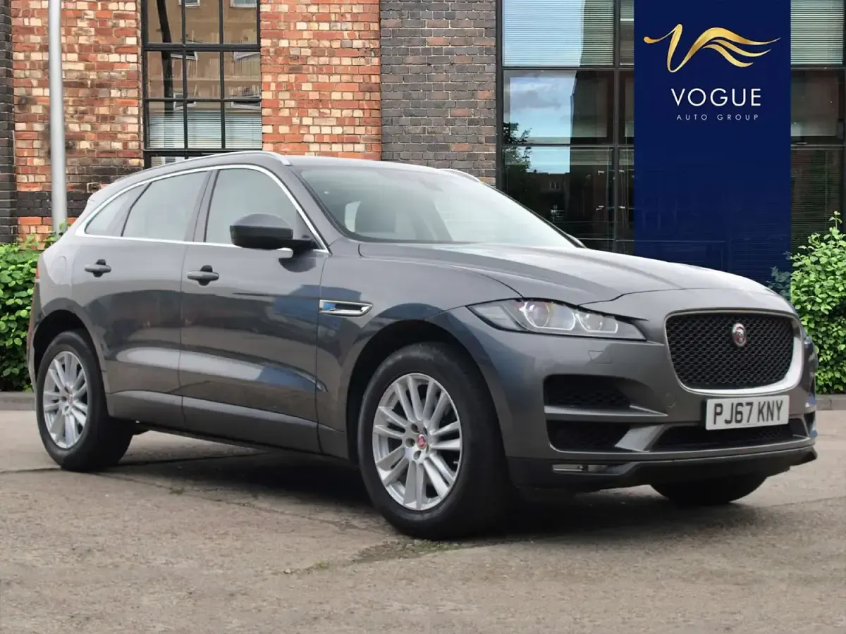 Second-hand Jaguar F-Pace Portfolio 300 CP (220 kW) 2017 Gri SUV