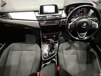 Used BMW 218 Comfort Edition 140 HP (102 kW) 2019 Blue Hatchback