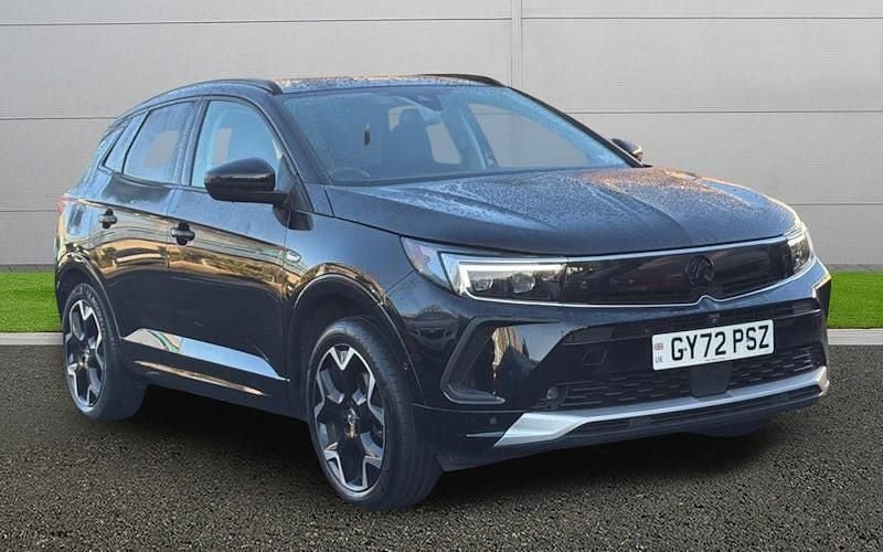 Used 2024 Vauxhall Grandland X Ultimate SUV | £16,899 (Good price) - Image 1/4
