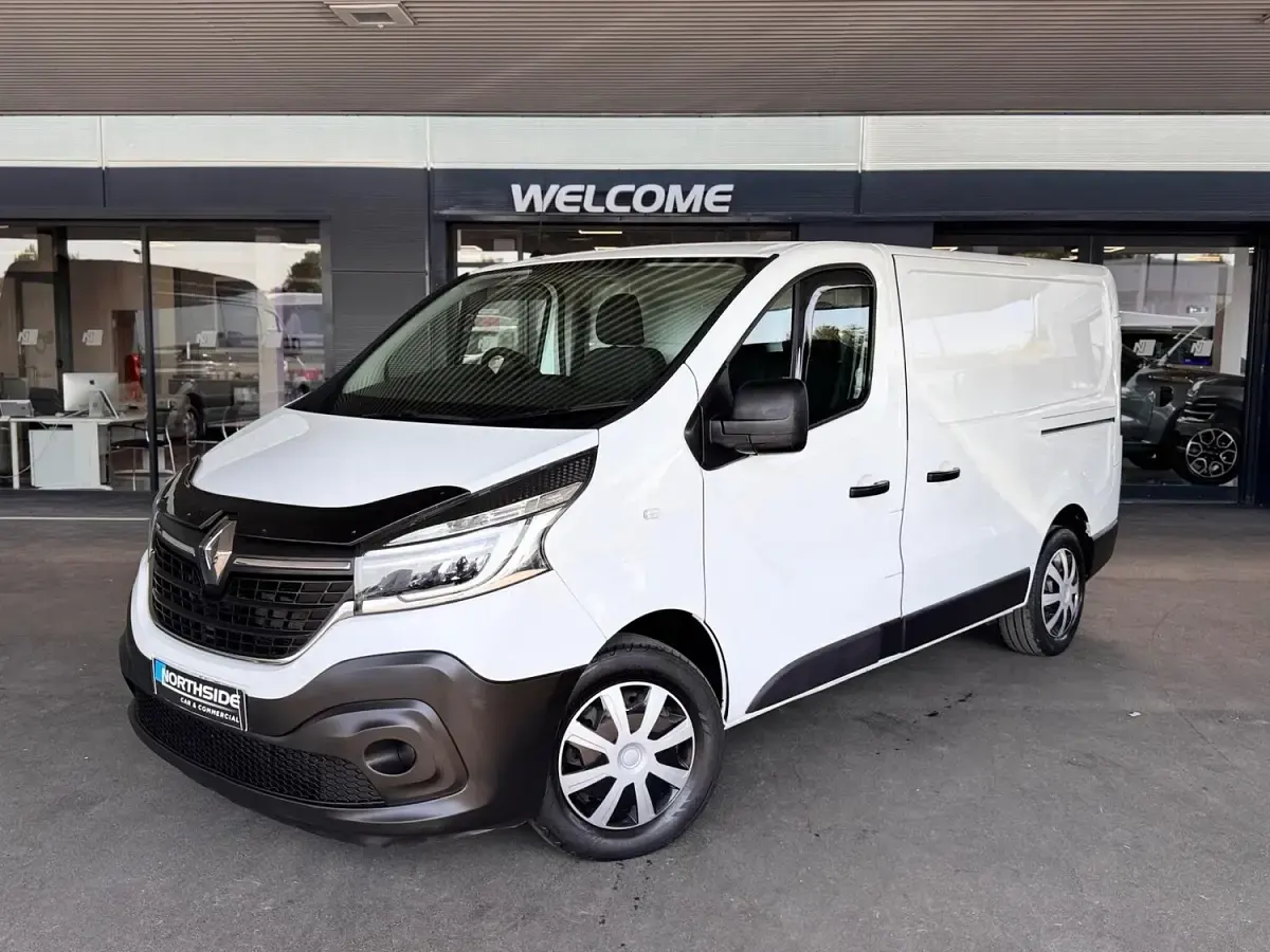 Used Renault Trafic Business 2019 White MPV